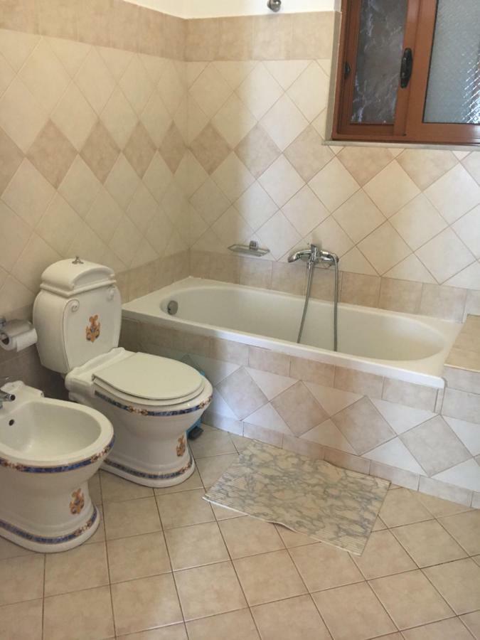 Guesthouse Aleks Ksamil Ngoại thất bức ảnh